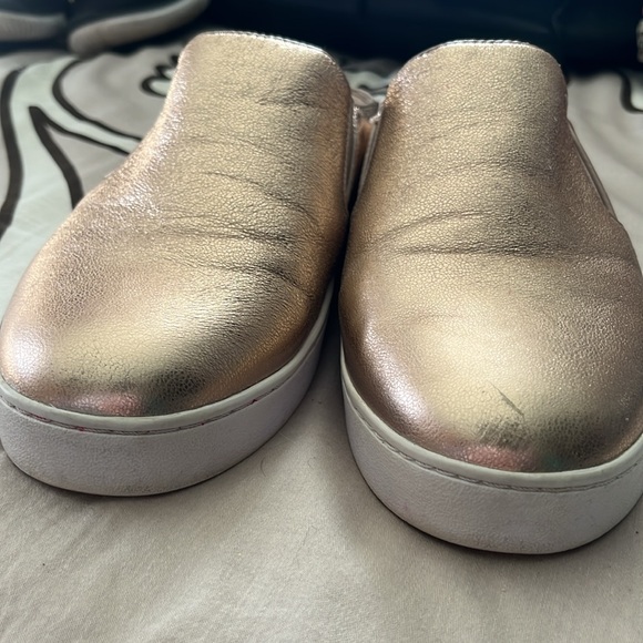 VIONIC “DAKOTA” Metallic Rose Gold Slip-On Mule Sneaker size 9.5 - Picture 7 of 15